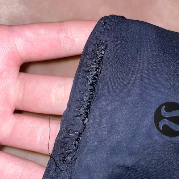 lululemon reversible shorts - Picture 4 of 7